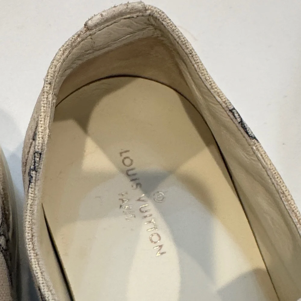 Authentic Louis Vuitton Monogram Beige Sneakers - Picture 9 of 15